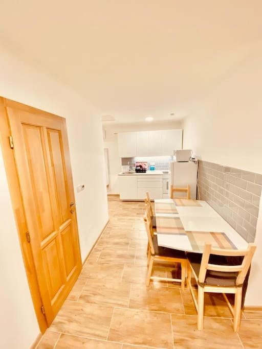 Lemon Premium Apartment سيغيد المظهر الخارجي الصورة