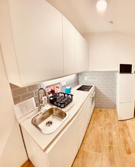 Lemon Premium Apartment سيغيد المظهر الخارجي الصورة
